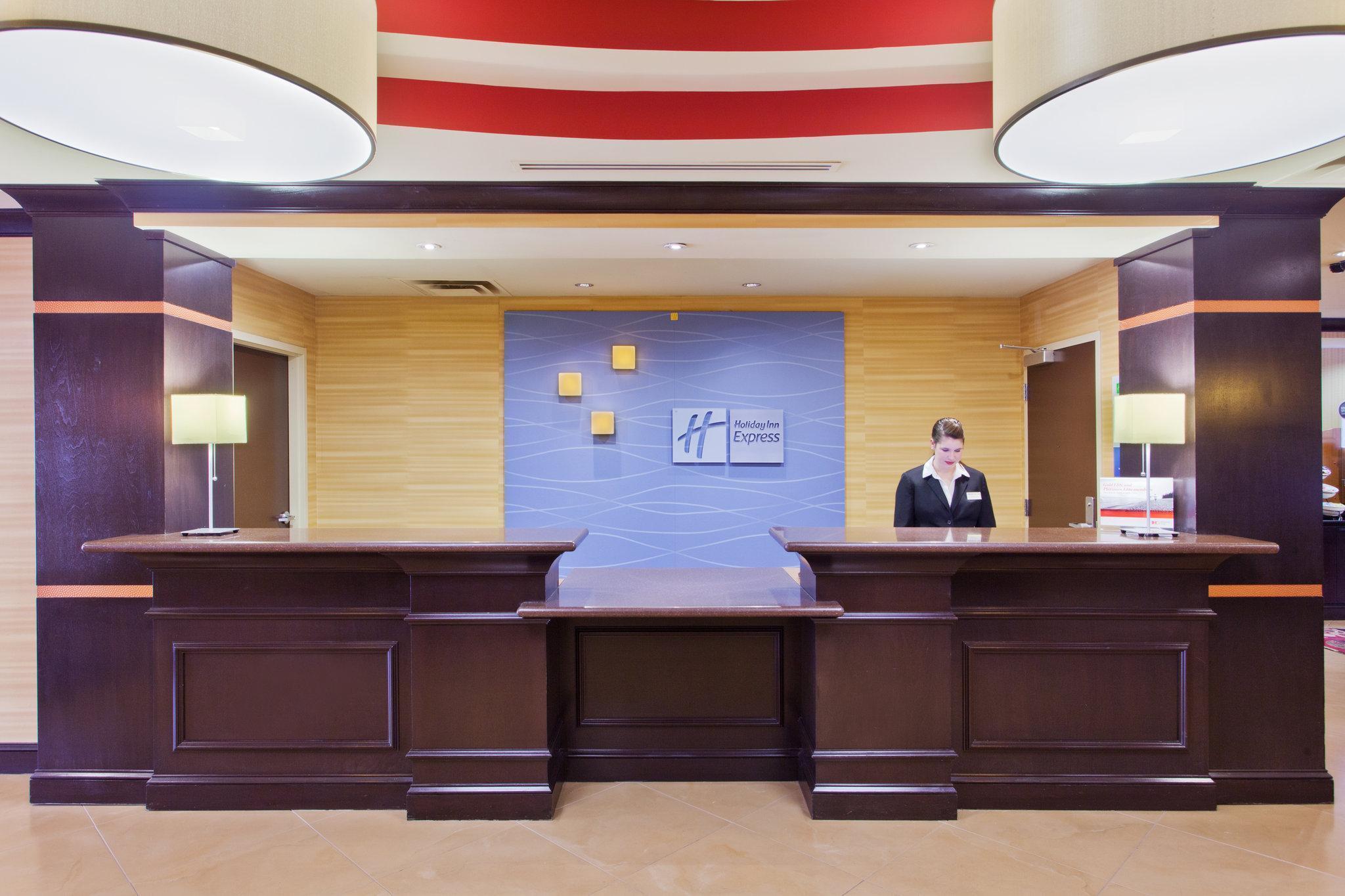 Holiday Inn Express Rome-East By Ihg Exteriör bild