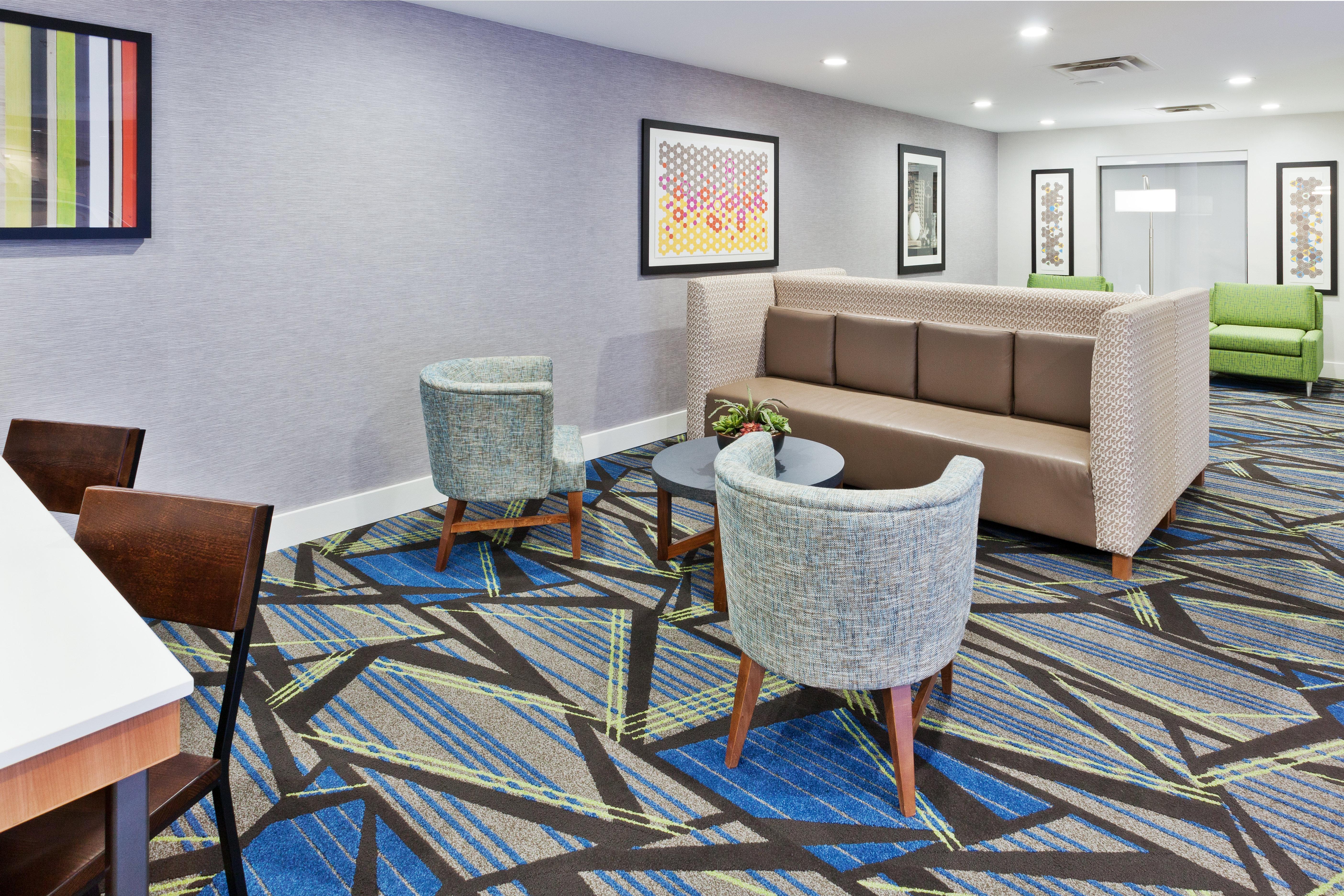 Holiday Inn Express Rome-East By Ihg Exteriör bild