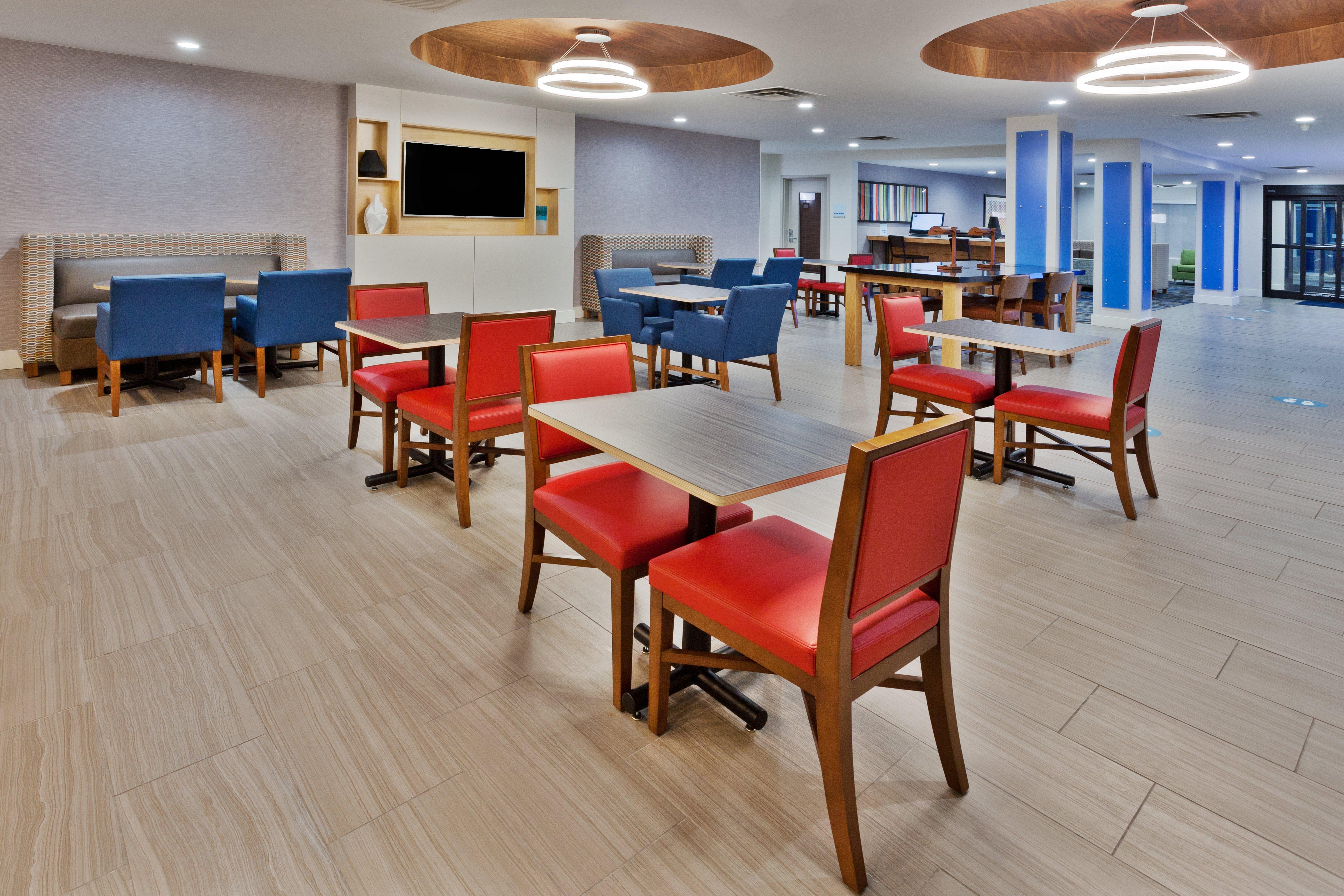 Holiday Inn Express Rome-East By Ihg Exteriör bild